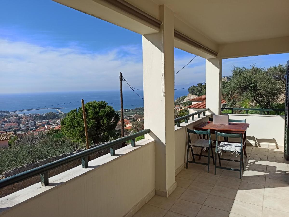 Дом отдыха Kiparissia Castle & Sea View