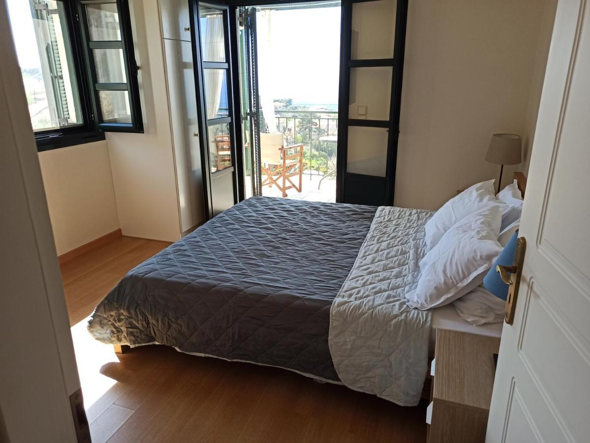 Kiparissia Castle & Sea View Holiday home